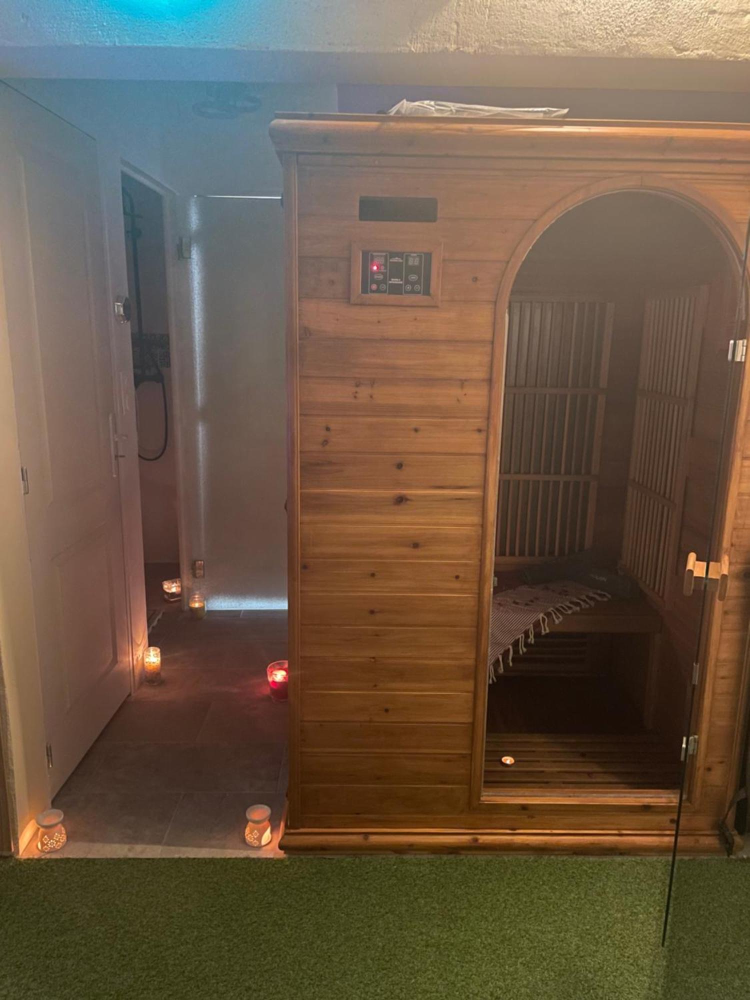 Houdarling Chalet Et Spa Hammam Jacuzzi Et Sauna Nimes Exterior photo